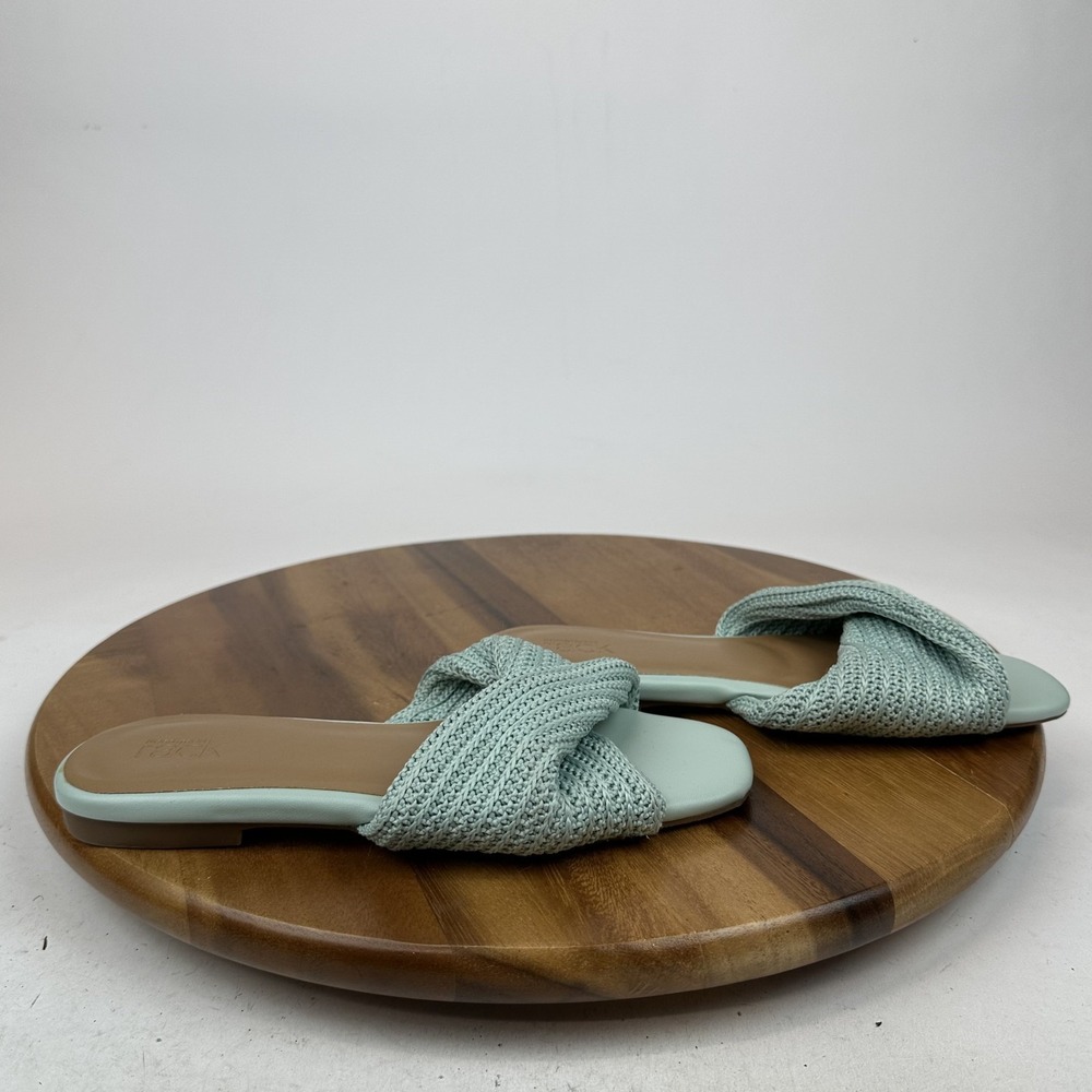 New NWOB Womens Nordstrom Rack Chantelle Turquoise Slides Sandals Size 7.5 M